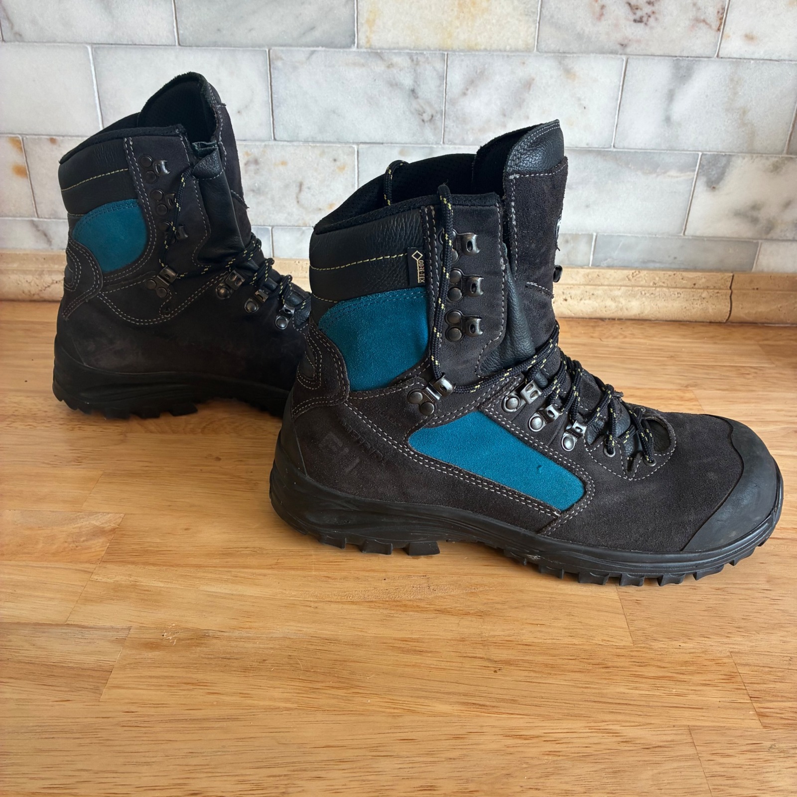 Meindl Eh Tahoe D St Hiking Boots Mens Us 9 Black Teal Gore-Tex Safety Toe